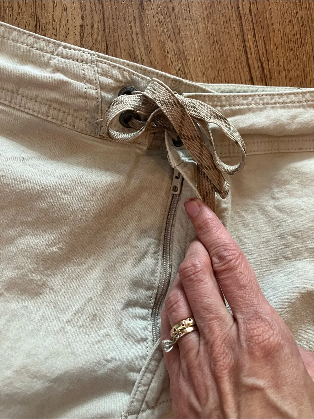 Cream cotton board adventure Shorts - Drawstring and zip Patagonia gorpcore 38